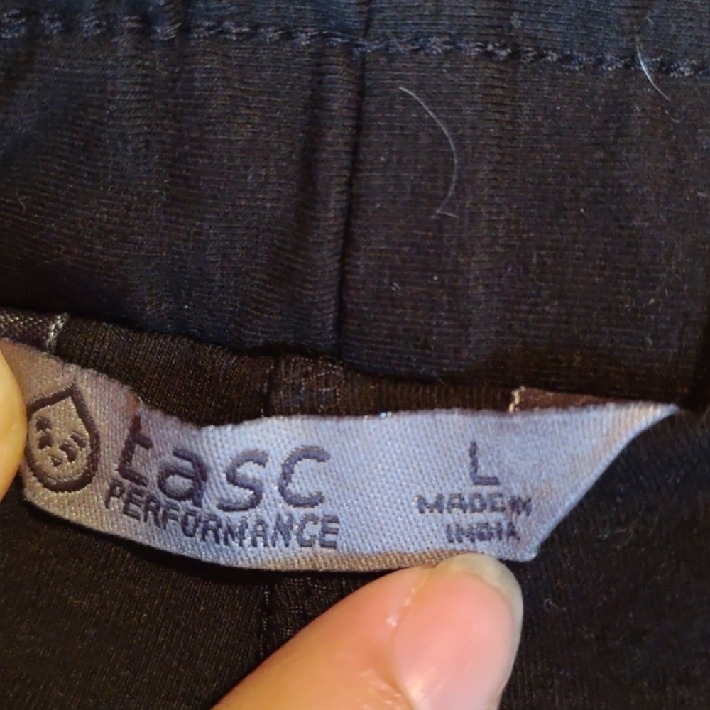 tasc Performance Skort - Picture 5 of 6